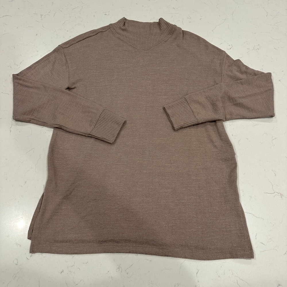 Abercrombie & Fitch Mens Soft A&F Cozy V Neck Sweater Brown Small Pullover
